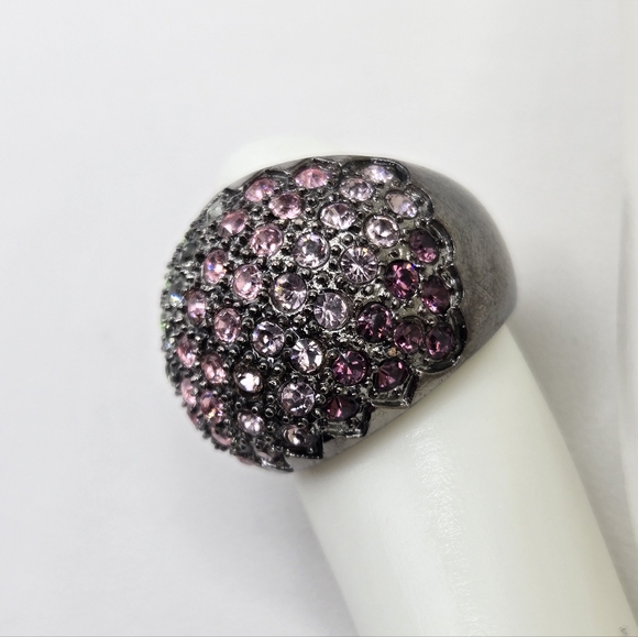 Swarovski Crystal Elements Gunmetal Statement Ring Pink Green Size 7 Prom - Picture 8 of 10